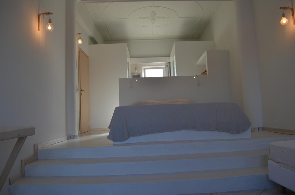 Hotel Faros Azolimnos